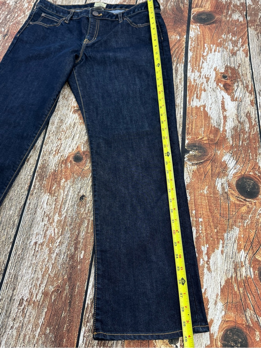 1969 GAP Women’s Curvy Straight Blue Denim Jeans, Dark Wash Size 14/32A - Picture 10 of 12